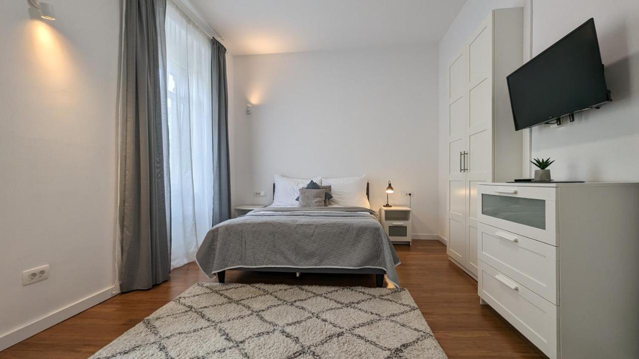 Berry Berry Studio Apartman Zágráb Kültér fotó